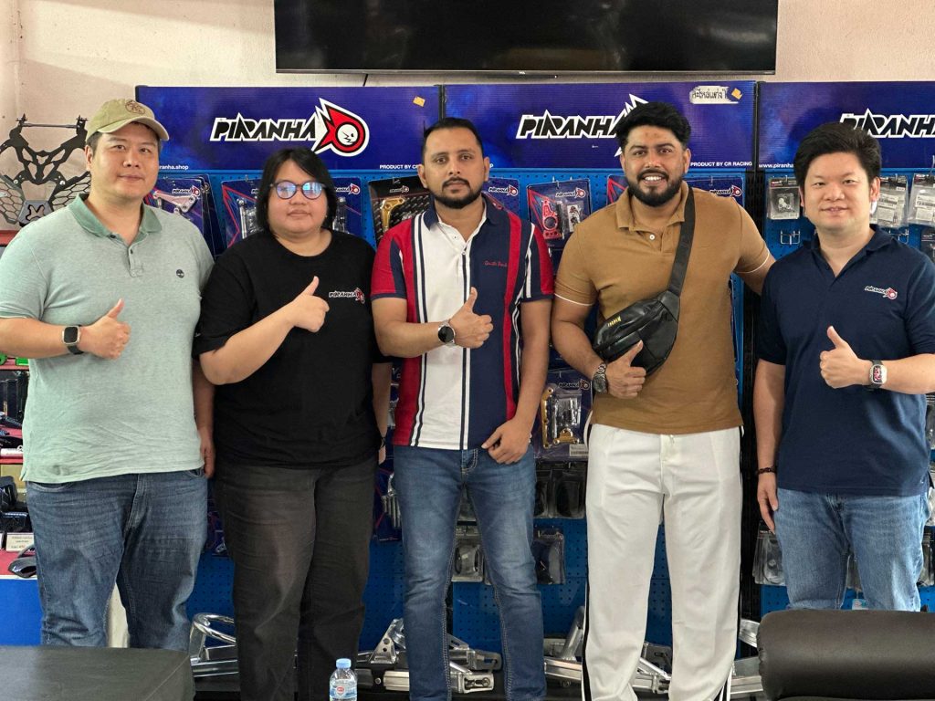 Team Wheels and Team Piranha